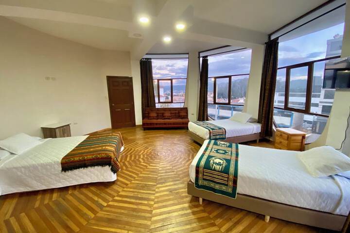 Room 3 of 35