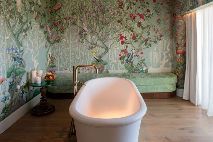 Treatment room