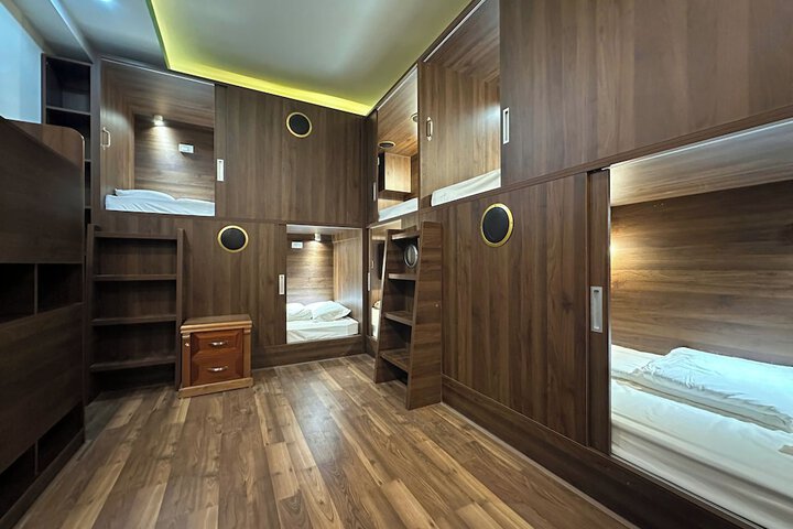 Room 7 of 53