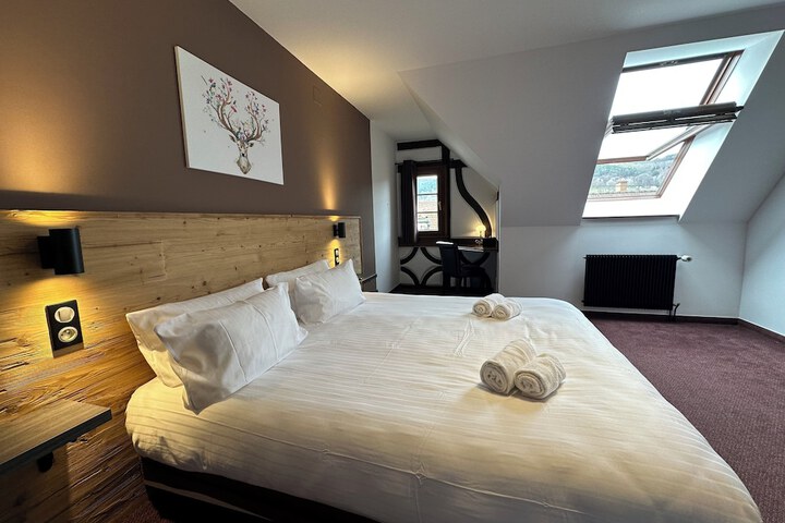 Room 15 of 81