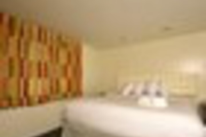Room 89 of 207