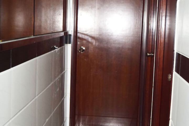 Ballroom/Hall 42 of 48