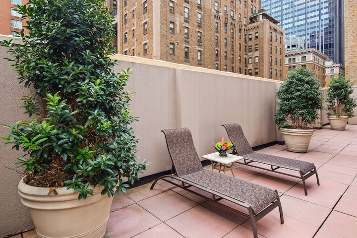 Best Western Plus Hospitality House New York | Bookonline.com