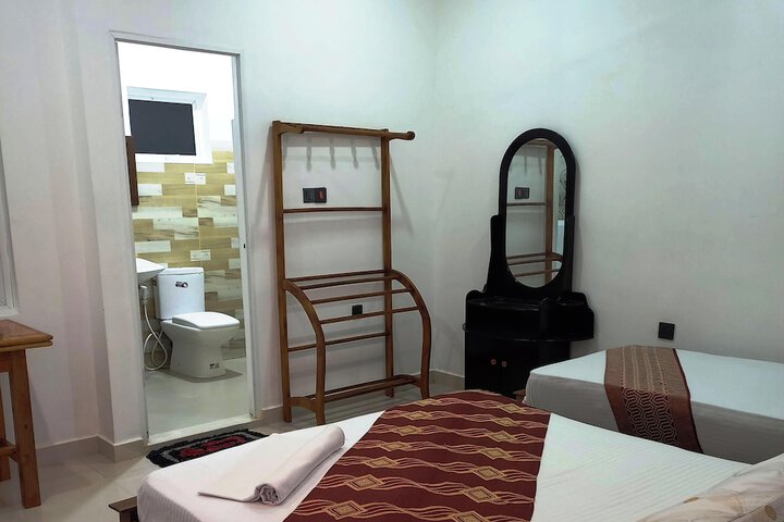 Room 17 of 43