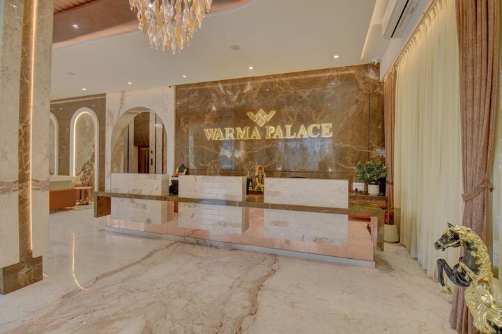 Hotel Interior 4 of 49