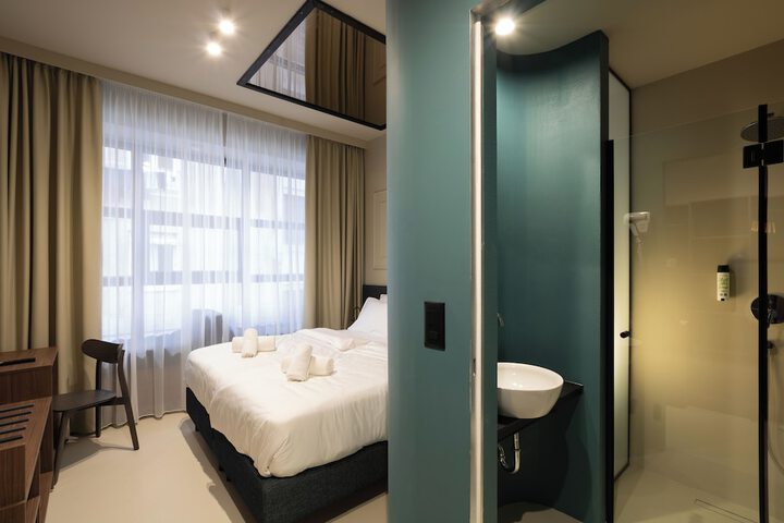 Room 22 of 133