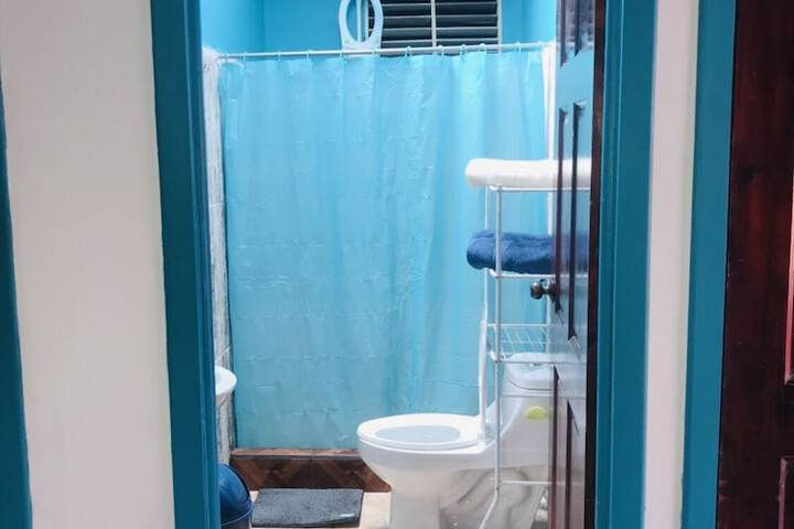 Room 12 of 19