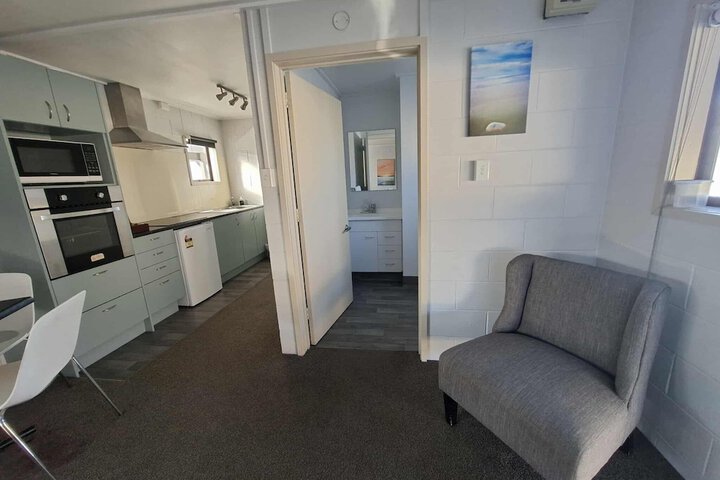 Room 90 of 114