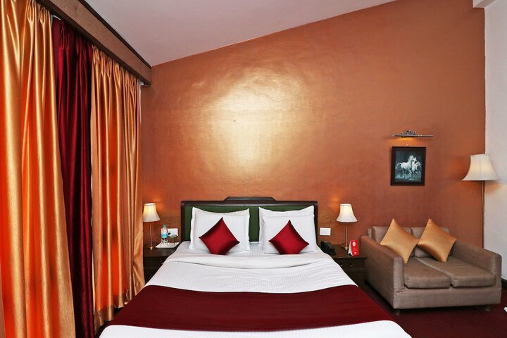 Room 17 of 22
