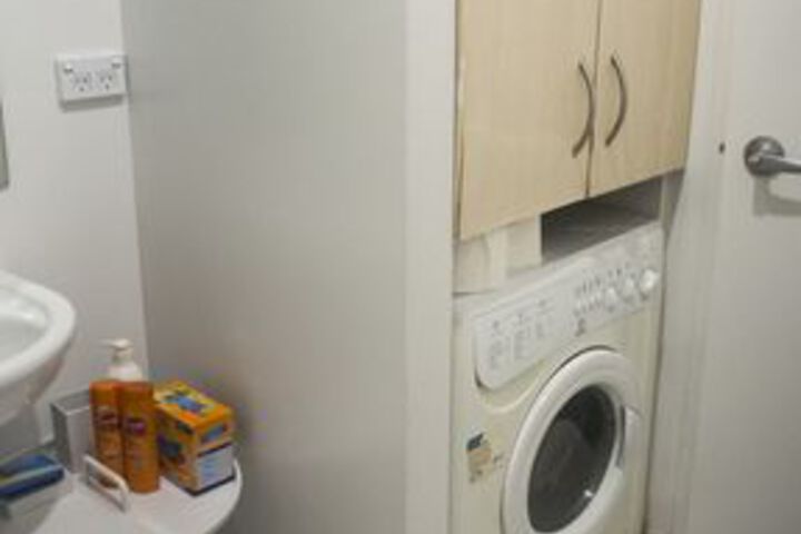 Room 8 of 13