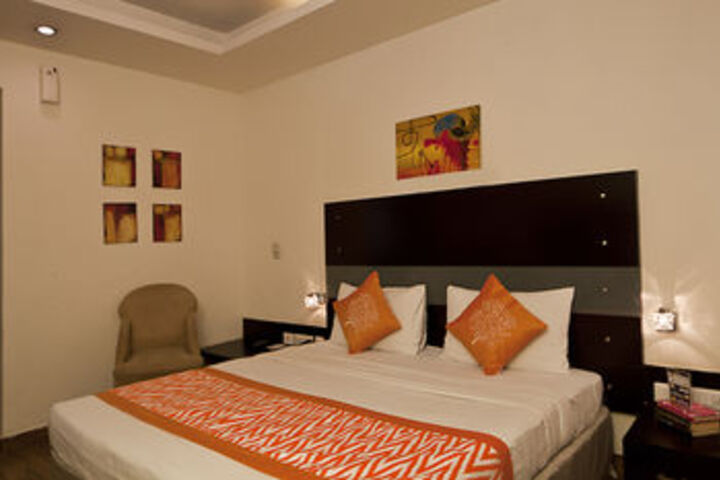Room 43 of 64