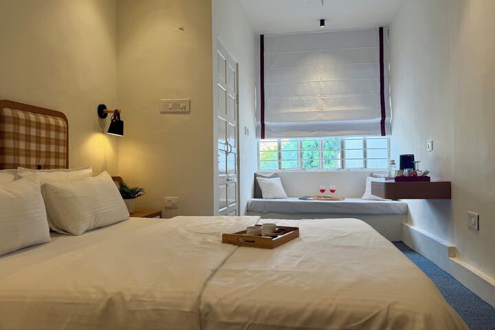 Room 25 of 70