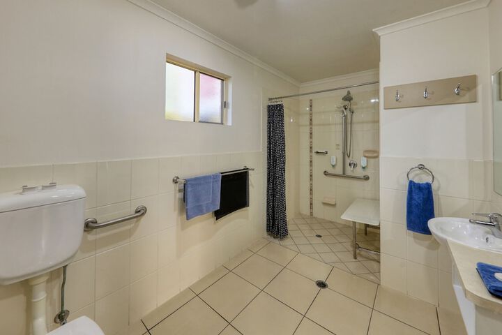 Room 16 of 57