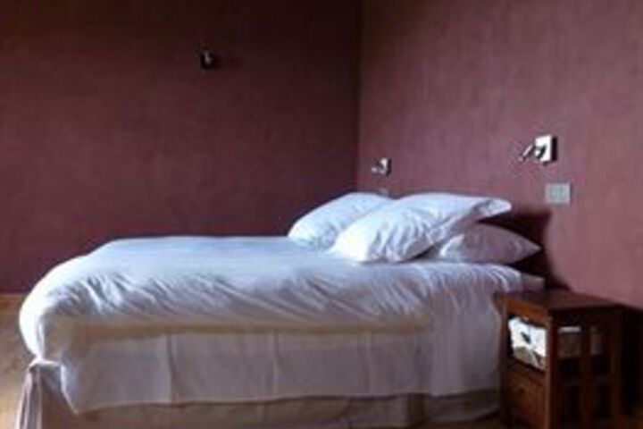 Room 16 of 40