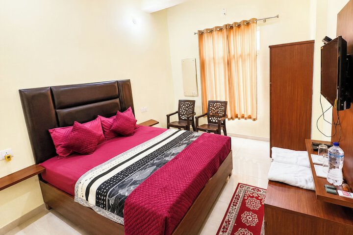 Hotel Shree Ramayanam Ayodhya