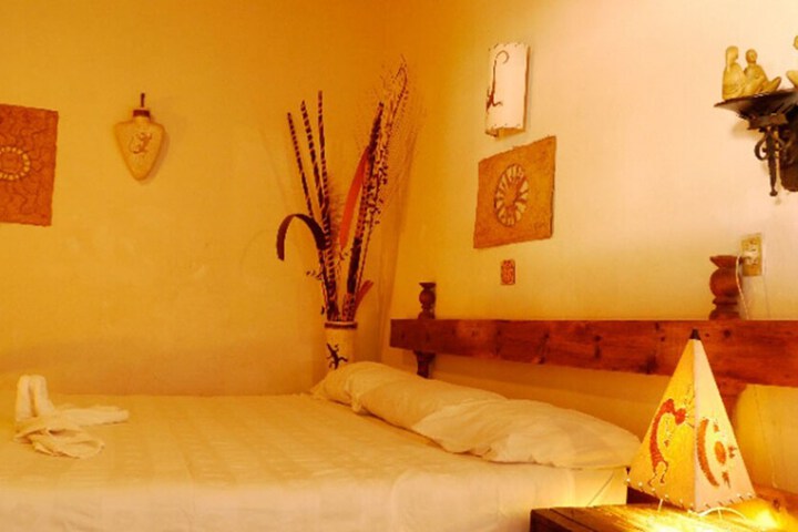Room 2 of 18