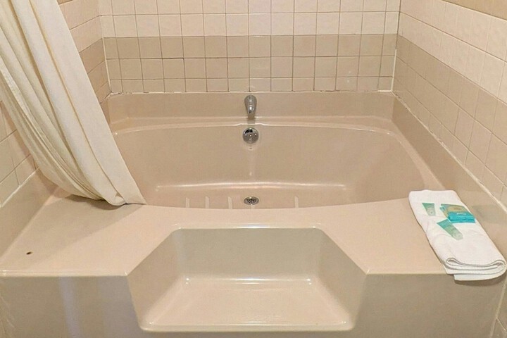 Clean Restrooms