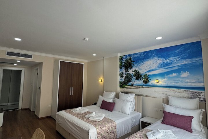 Room 71 of 191