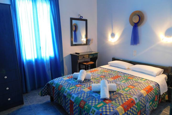 Room 14 of 42