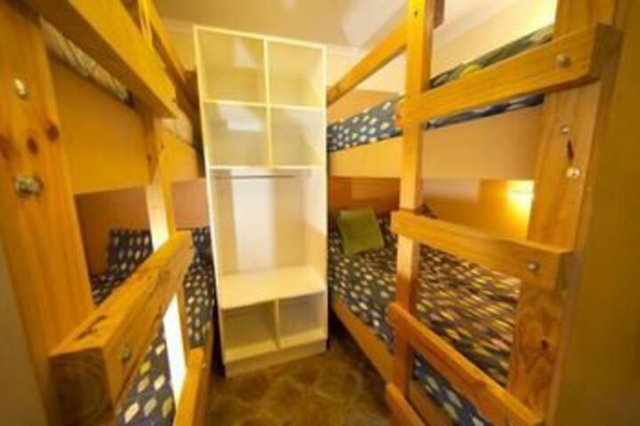 Room 4 of 14