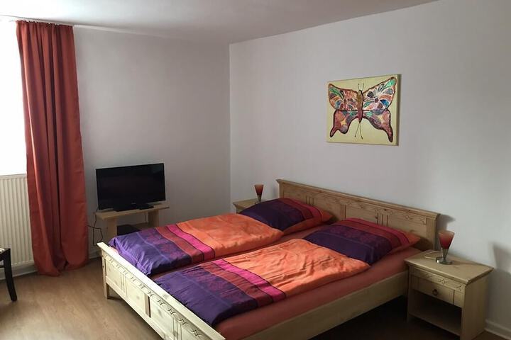Room 4 of 51