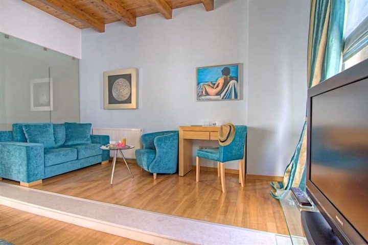 Room 20 of 46