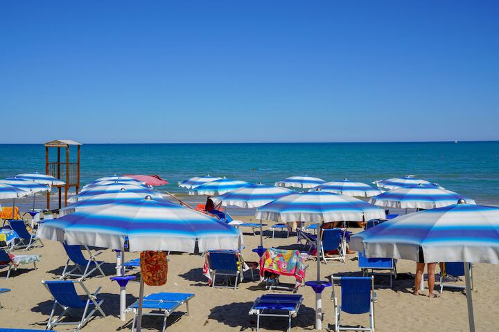 Beach 37 of 44