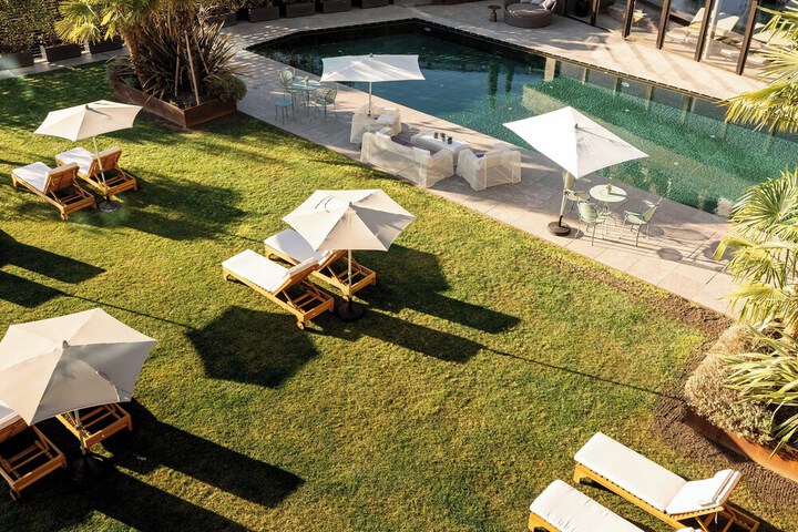 Pool 72 of 83