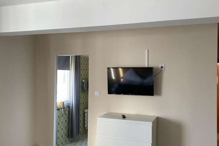Room 12 of 53