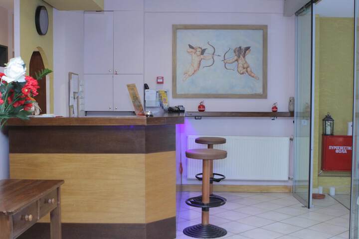 Room 17 of 29