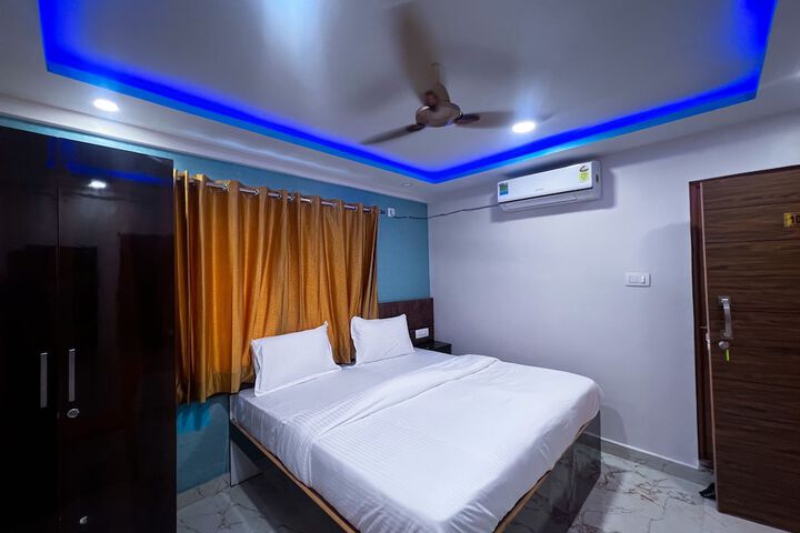 Room 18 of 42