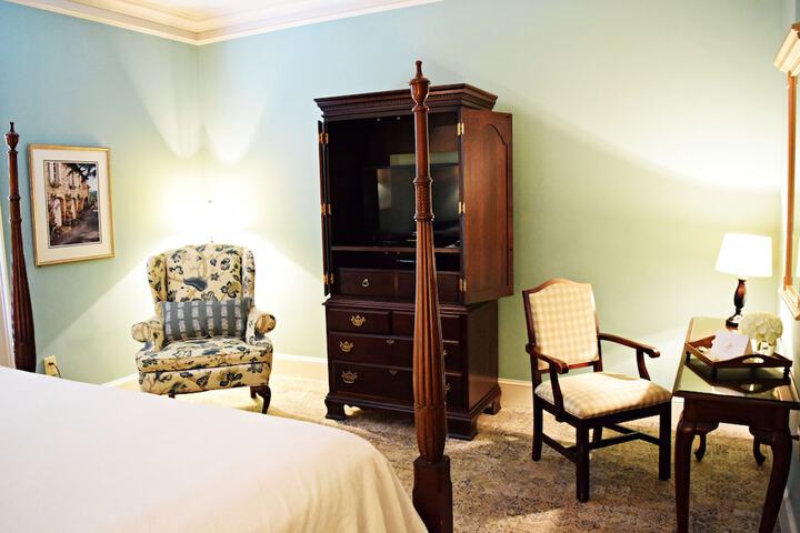 Room 58 of 227