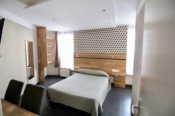 Room 38 of 71