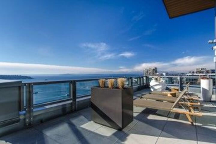 Sundeck 20 of 22