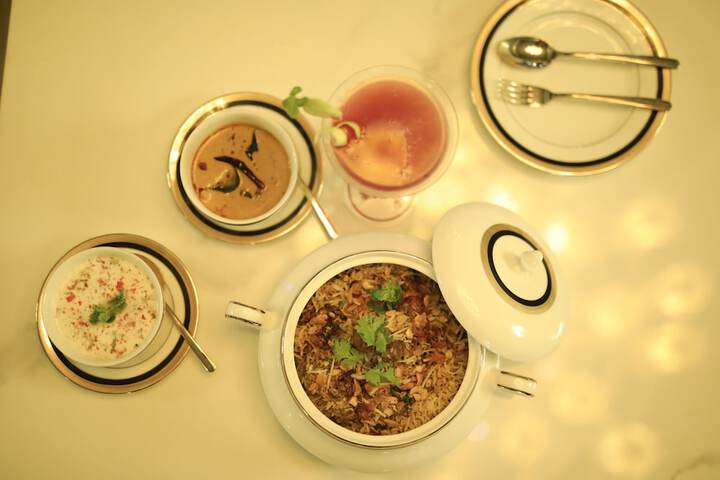 Dining 68 of 84