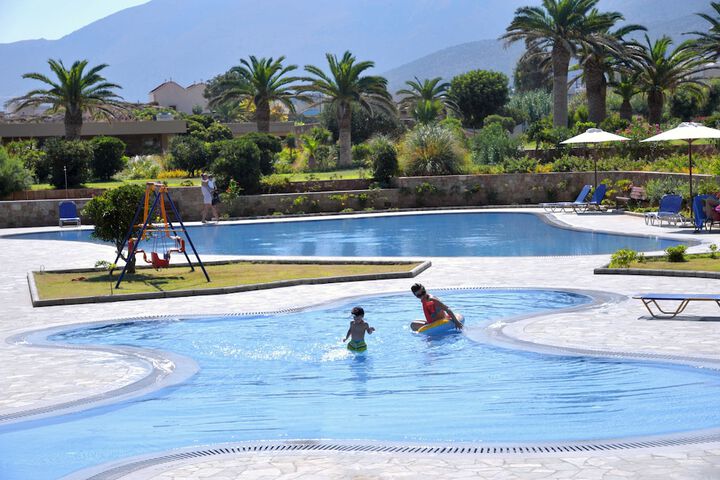 Pool 45 of 70
