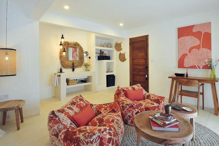 Room 20 of 37