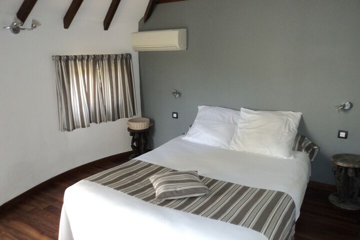 Room 11 of 26