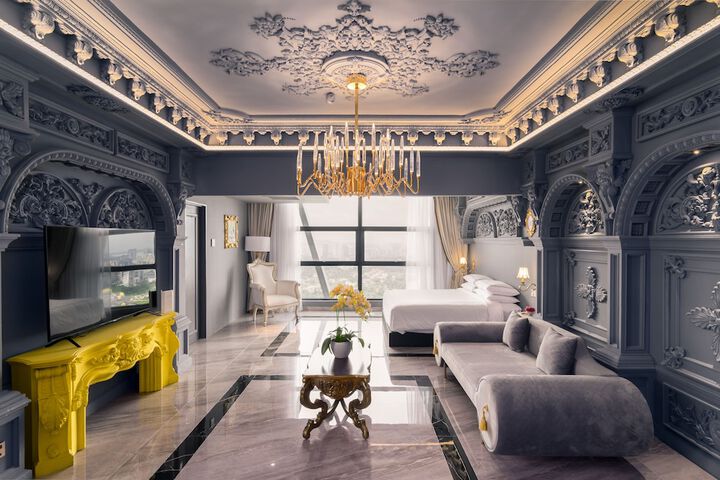 Room 41 of 195