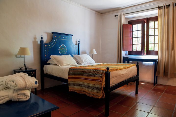 Room 2 of 70
