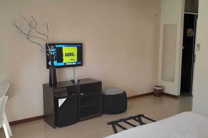 Room 3 of 30