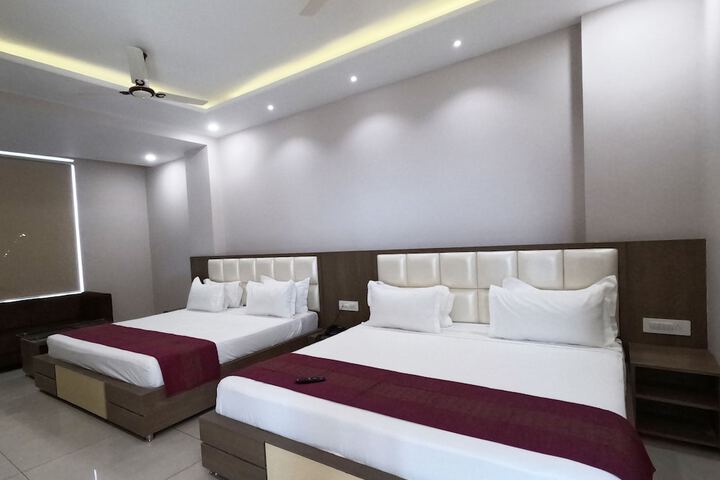 Room 12 of 71