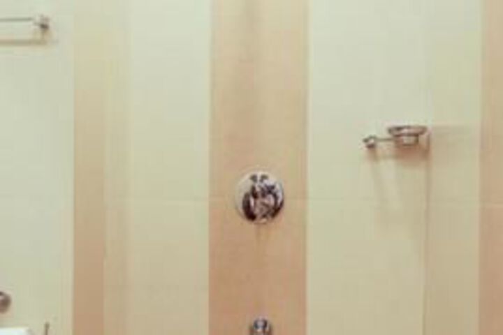Room 5 of 47