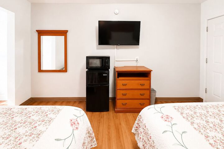 Room 36 of 65