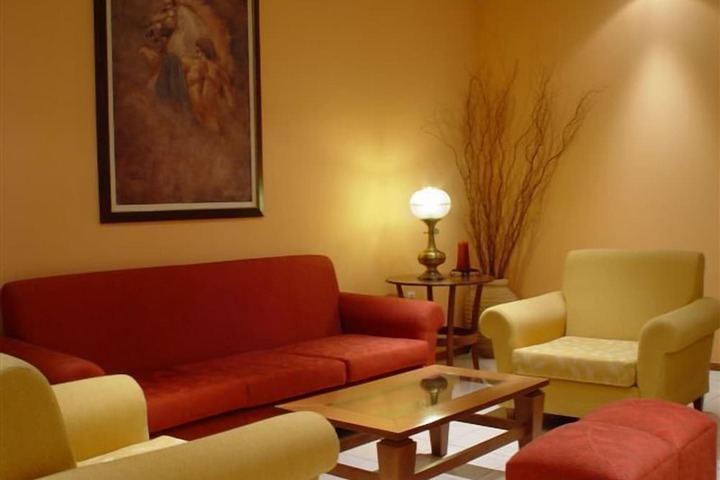 Guest Lobby