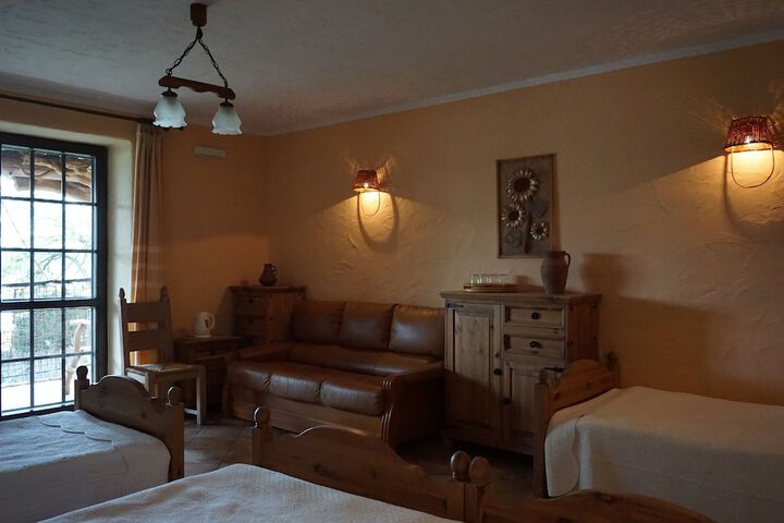 Room 30 of 155