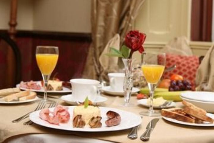 Breakfast/Coffee Service 3 of 28