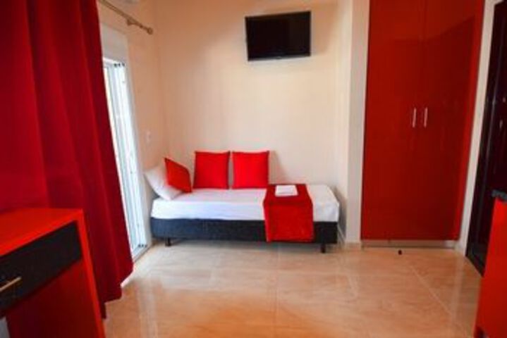 Studio in Paralia With Wonderful sea View Furnished Balcony and Wifi