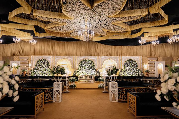 Ballroom/Hall 67 of 93