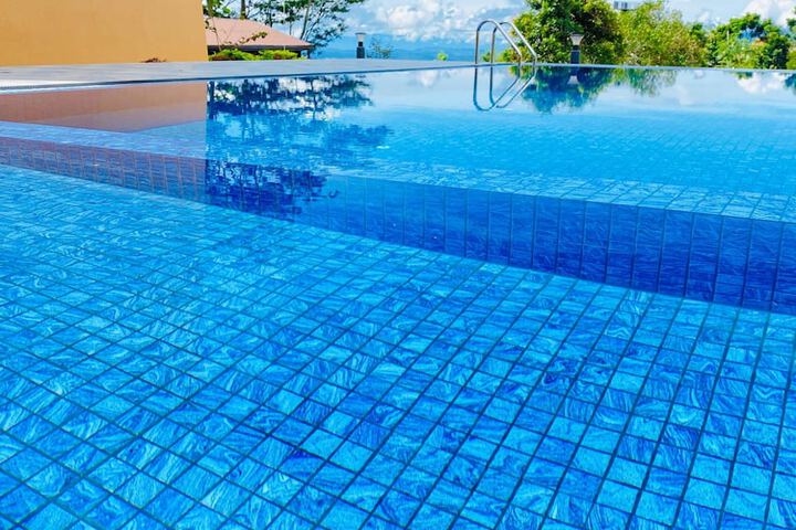 Pool 49 of 74